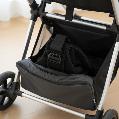 Porte bébé noir plier sous la poussette